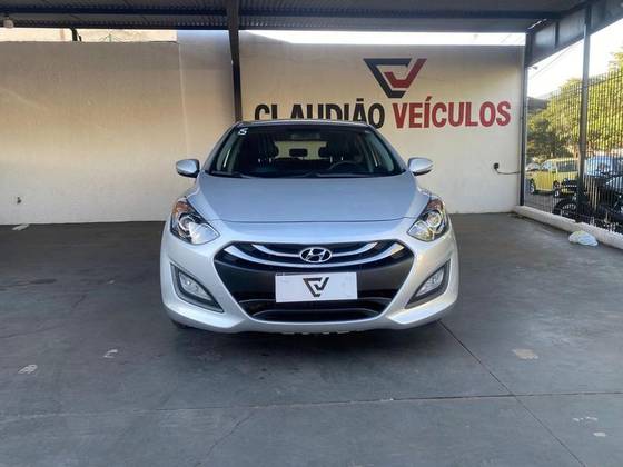 HYUNDAI I30 1.8 MPI 16V GASOLINA 4P AUTOMATICO